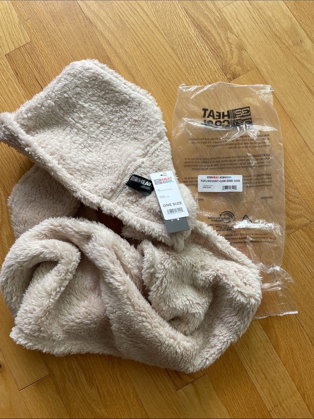 NWT 32 degrees neck warmer scarf